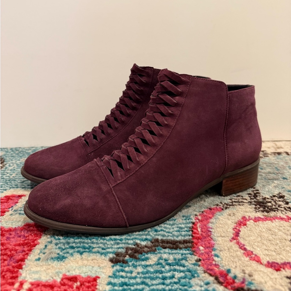 Klub Nico Maroon Suede Booties - Size 11